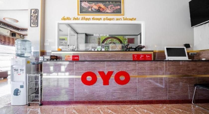 Oyo 836 Pk Residence Sattahip Exterior photo