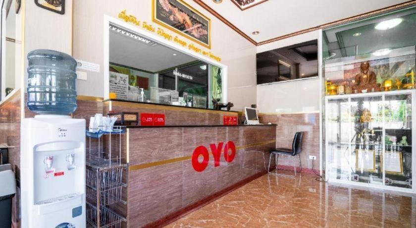Oyo 836 Pk Residence Sattahip Exterior photo